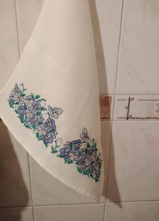 Декоративное полотенце