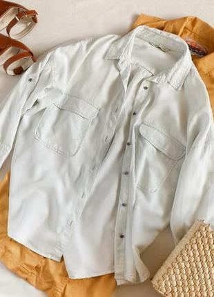 Фирменная рубашка