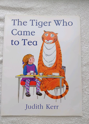 Книга англійською the tiger who came to tea.