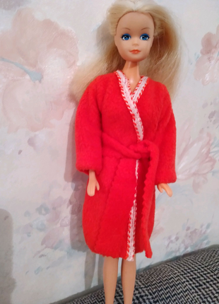 Одяг для ляльки барбі-банні халати.