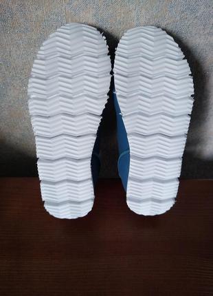 Кросівки, ботинки feewear