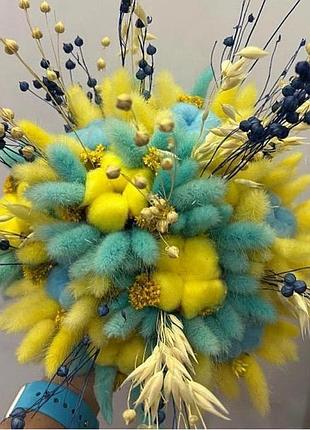 Dried flowers lily 2