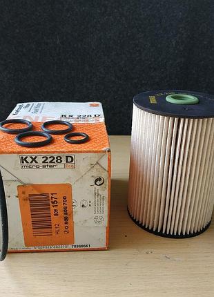 Паливний фільтр  knecht-mahle kx 228d, audi seat skoda volkswagen