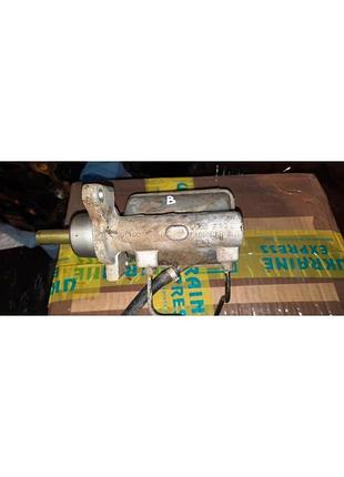 Головний гальмівний циліндр(5540fbb2) на opel vectra в