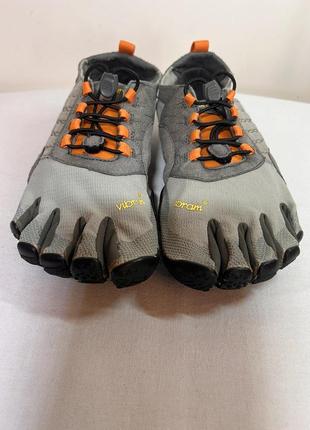 Кроссовки пять пальцев vibram fivefingers bikila ls.4 фото