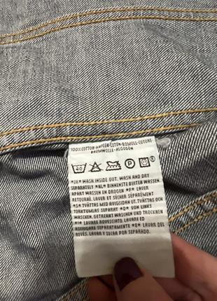 Стильна жилетка levis,безрукавка10 фото