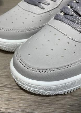 Кросівки nike air force 1 lv8 utility5 фото