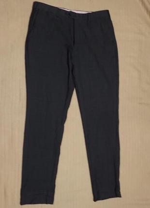 Отличные фирменные чисошерстяные брюки цвета маренго massimo dutti испания 46 р