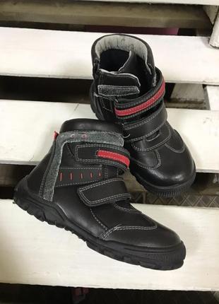 Осенние ботинки размеры есть 26, 28