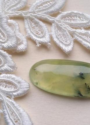 Пренит - кабошон