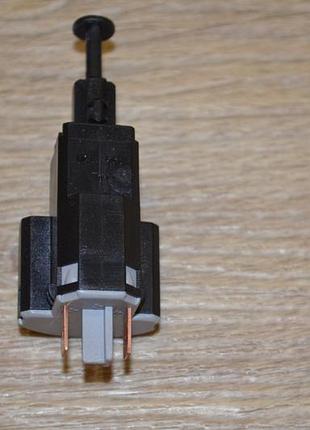 Вимикач стоп-сигналу eps 1.810.155, 9132299, 1240008, 1240701