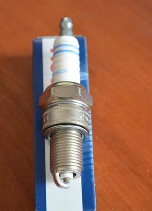 Свічка запалювання bosch 0242235663, 1214807, 90350018