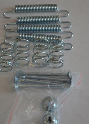 Ремкомплект задніх колодок quick brake 105-0711, ly1115, sfk259