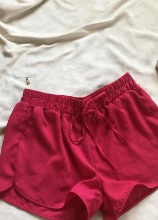 Гарні малинові шорти amisu , коротенькі шортики