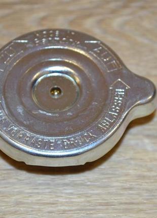 Кришка радіатора febi 06568, 9975815, 1326025, a123501021564