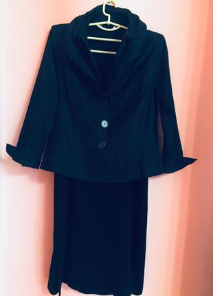 Комплект з ефектним коміром,македонія-італія