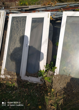 Продам два вікна . 2