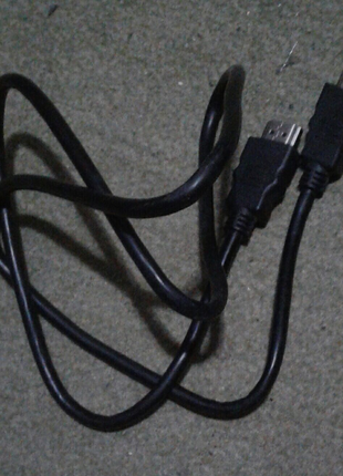 Новий шнур hdmi на hdmi 
висилаю з україни доставка покупця