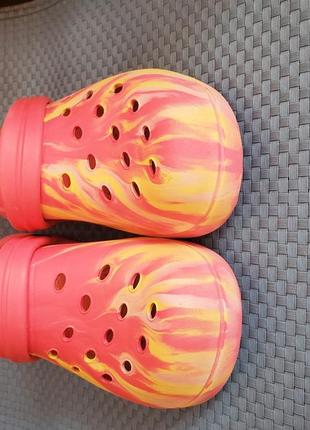 Шлепанцы закрытые