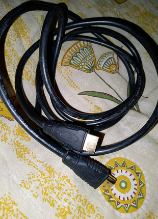 Новый шнур hdmi  на  hdmi
размер 30см 
высылаю по украине