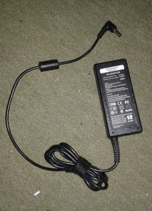 Блок питания для 
ноутбука 19.5 вольт  3.42ампер