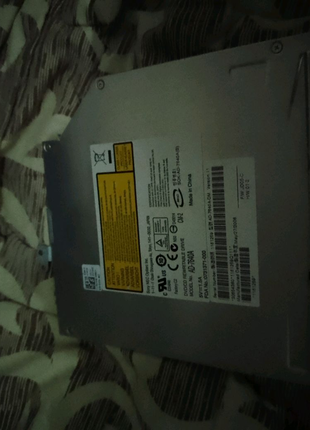 Dvd - привод в отличном состоянии высылаю