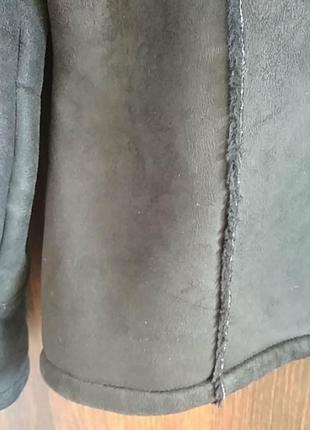 Куртка - дублянка, імітація замші, насичений чорний колір.7 фото