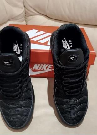 Крутезные кроссовки на баллонах nike air max plus tn black модные кроссовки найк аир макс рлюс тн черные3 фото