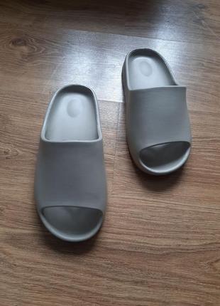 Шлепки, тапки, сланцы в стиле adidas yeeze slide4 фото