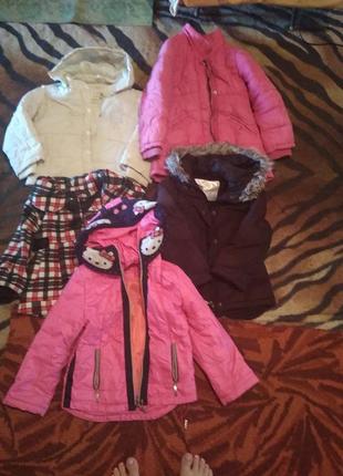 Дитячі курточки на дівчинку 4-5 років