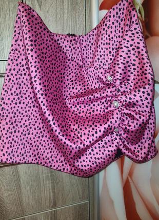 Яркая женская юбка