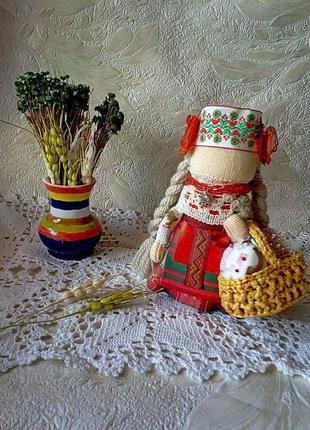 Пасхальная кукла украинка