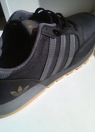 Кросівки adidas classic2 фото