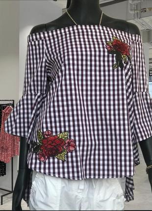Шикарная блуза с вышитыми цветами