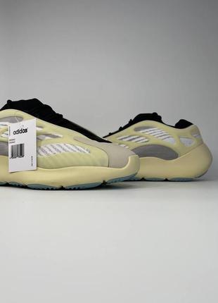 Кросівки adidas yeezy boost 700 v3 azael