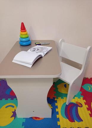 Дитячий столик «емілі»3 фото
