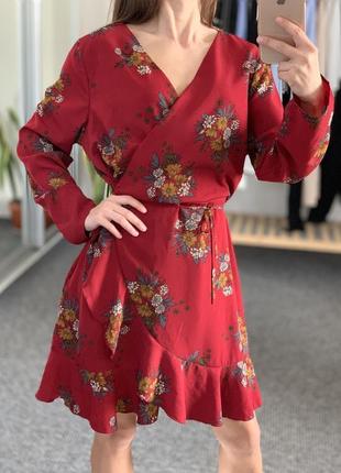 Красивое платье new look 44