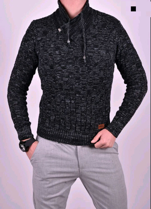 Светр чоловічий.чорний