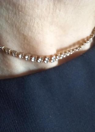 Колье колар из блестящих камней длиной 32-39см.