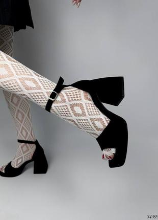 Женские летние удобные босоножки на устойчивом каблуке3 фото