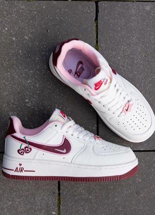 Женские кроссовки nike air force 1 low valentine’s day4 фото