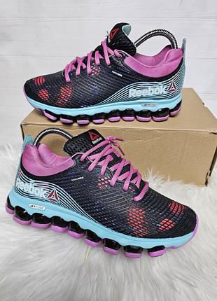 Кросівки reebok 38.5 розмір