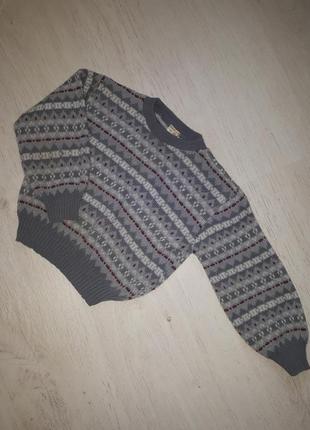 Свитер для мальчика р.28 -30