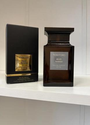 Парфумована вода унісекс tom ford oud wood 100 ml