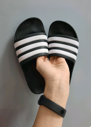 Оригінальні шльопанці adidas adilette aqua