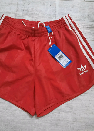 Нові вантажні шорти adidas1 фото