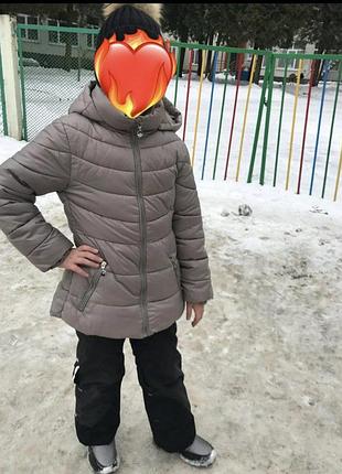 Зимняя куртка на 9-10 лет