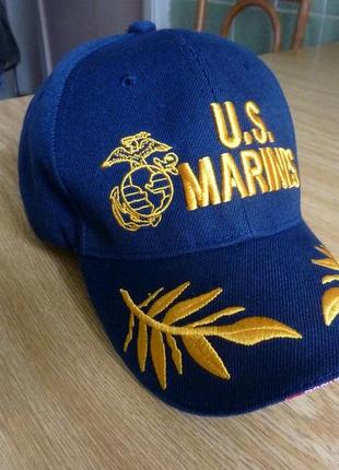 Бейсболка, кепка.