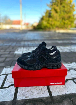 New balance кросівки