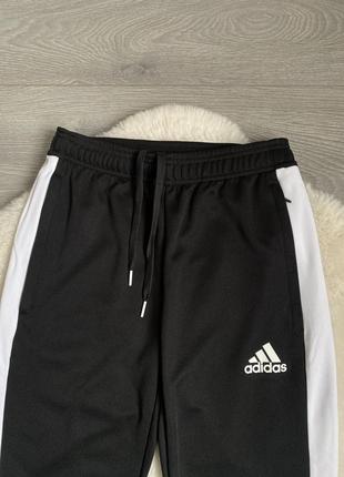 Adidas фирменные спортивные штаны р.хс3 фото